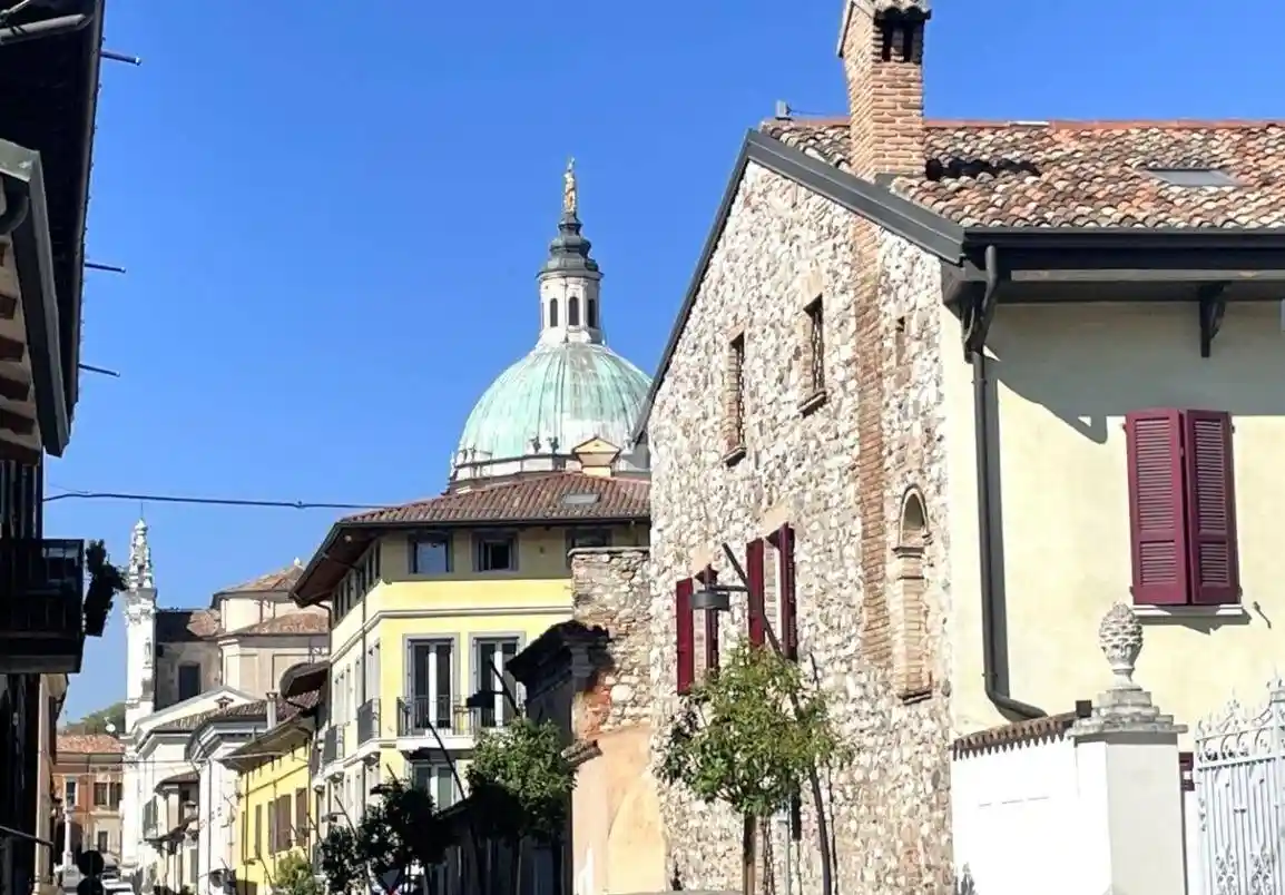 Appartamento in vendita a Lonato del Garda