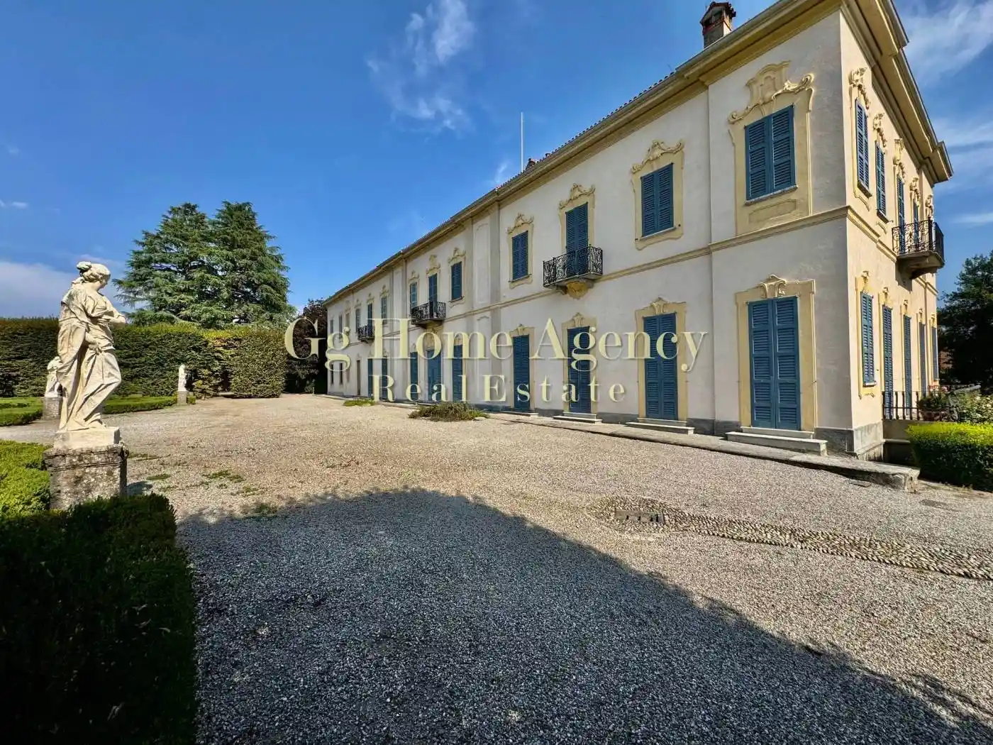 Appartamento in vendita a Carate Brianza