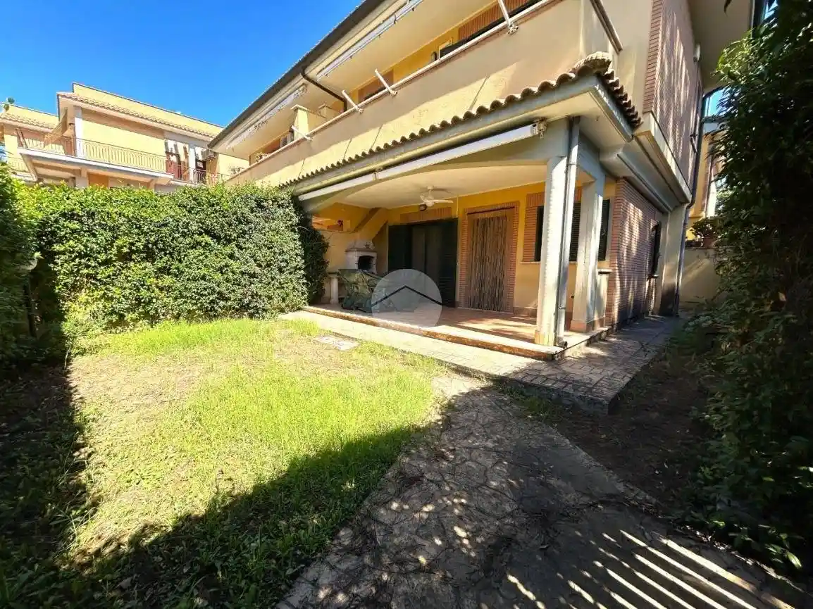 Villa in vendita a Anzio