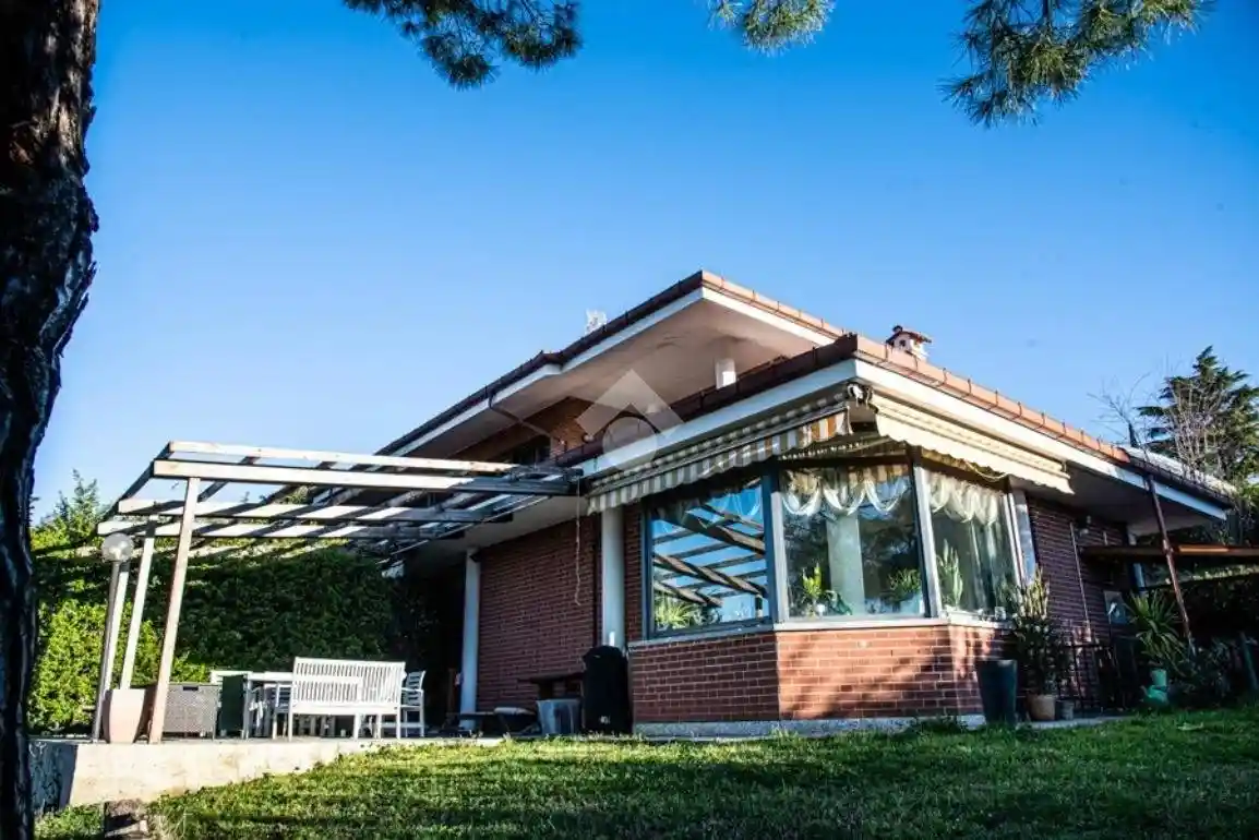 Villa in vendita a Moncalieri