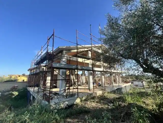 Villa in vendita a Bracciano