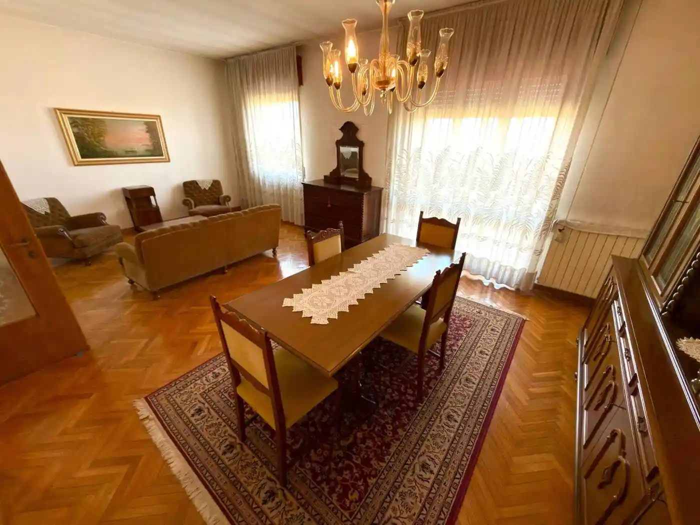 Villa in vendita a Monticelli d'Ongina