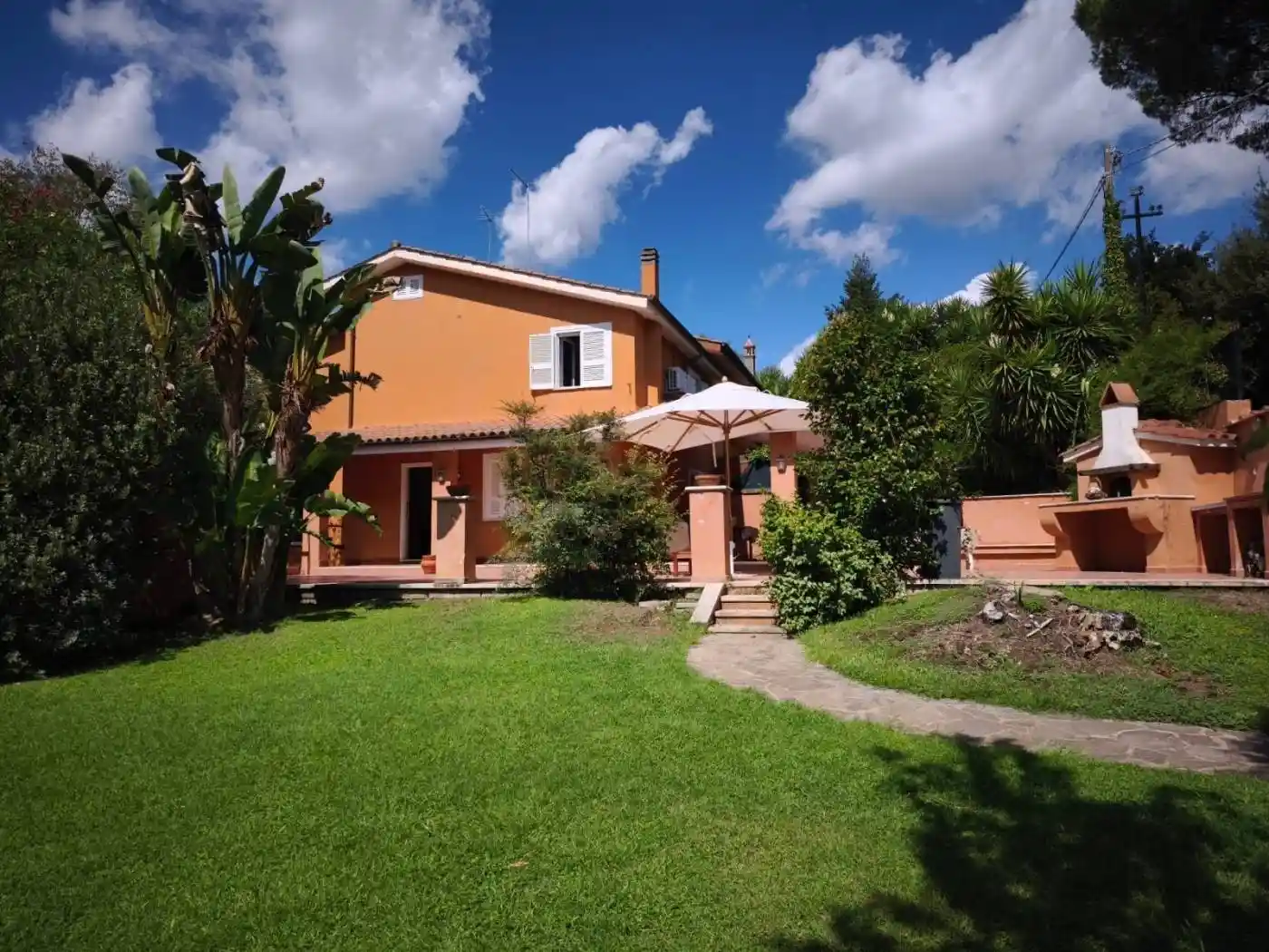 Villa in vendita a Sacrofano