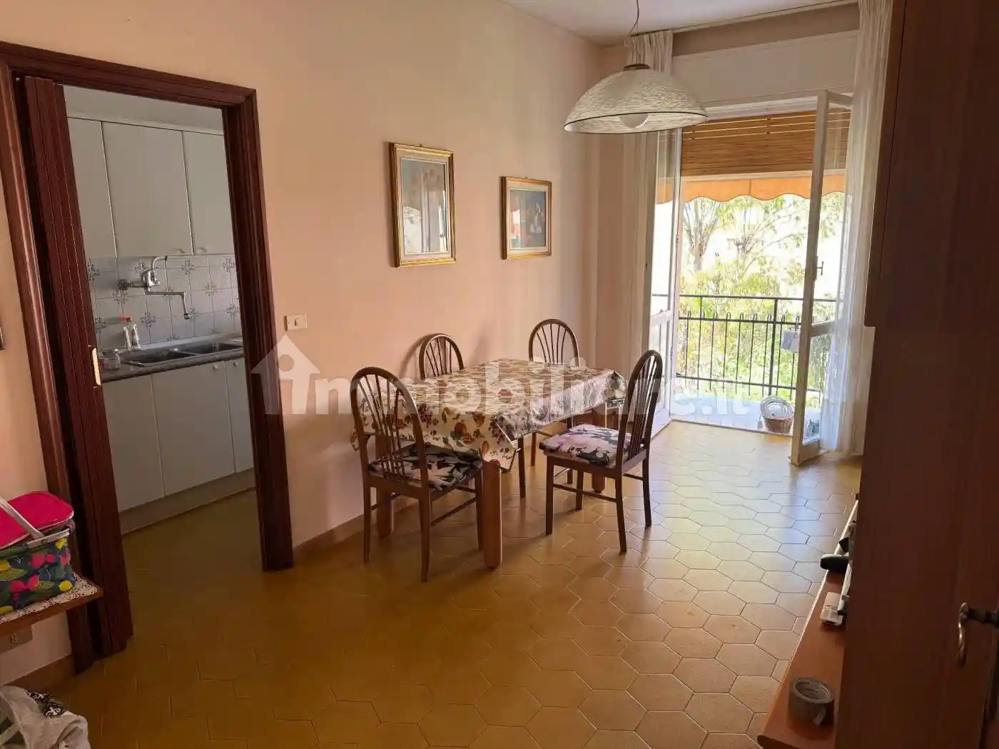 Appartamento in vendita a Imperia