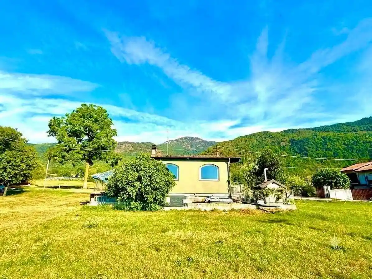 Villa in vendita a Villar San Costanzo