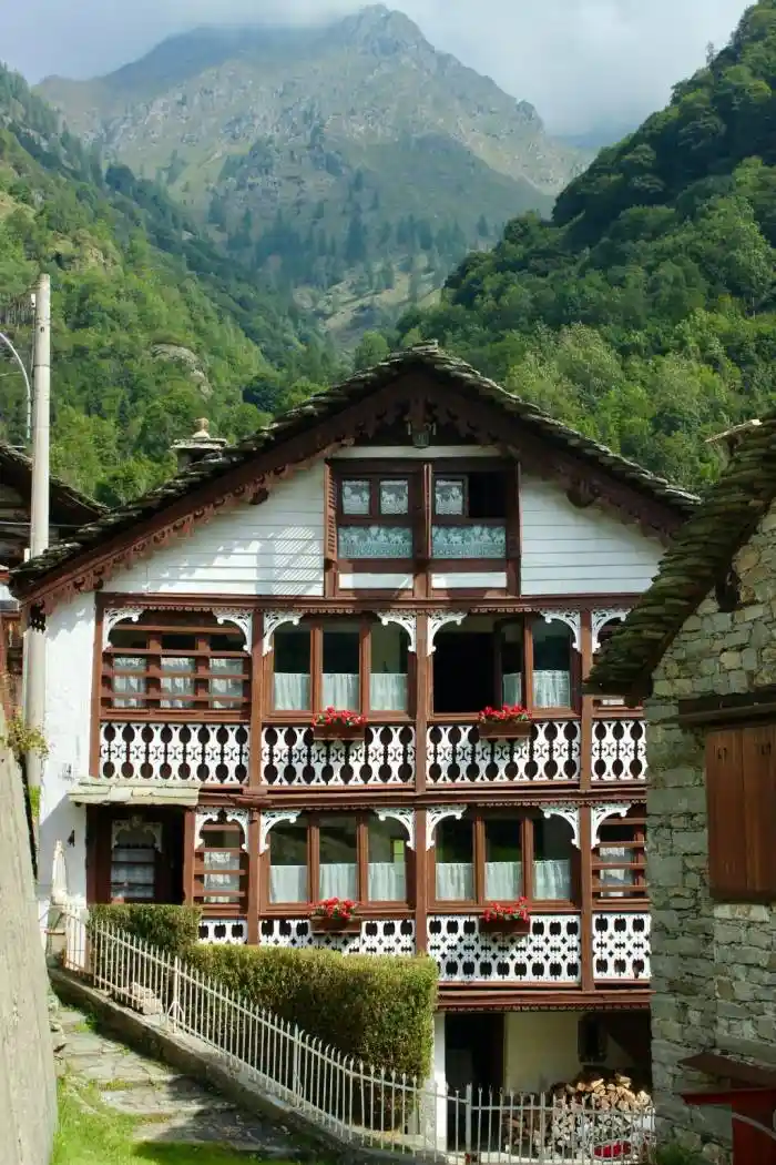 Villa in vendita a Alto Sermenza