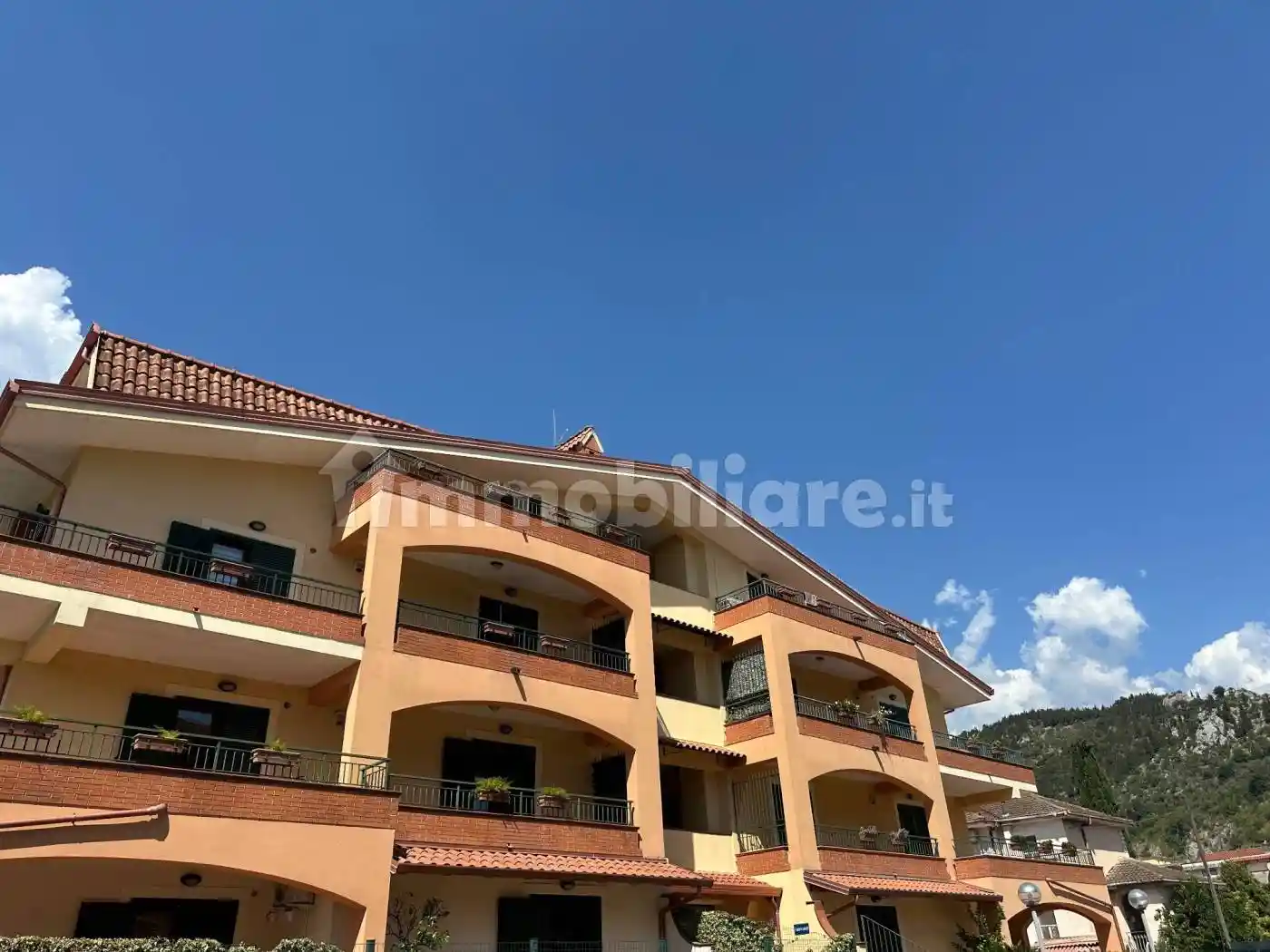 Palazzo - Edificio in affitto a Sora