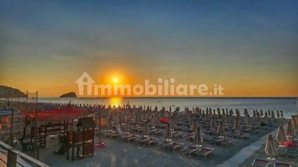 Appartamento in vendita a Spotorno