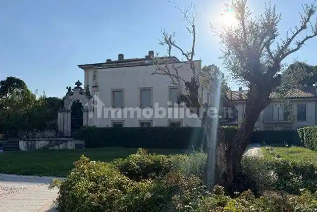Appartamento in vendita a Cernusco sul Naviglio