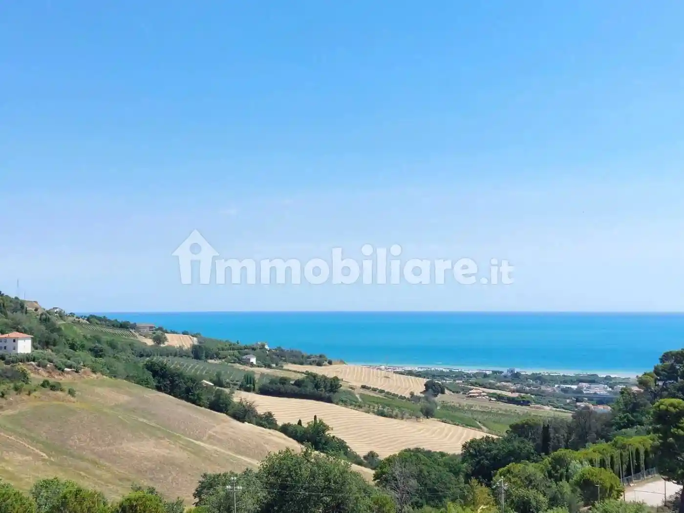 Rustico - Casale in vendita a Fermo