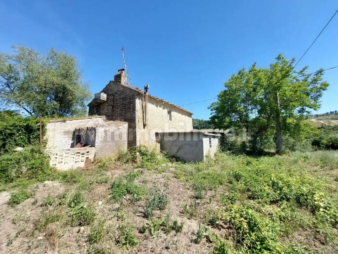 Rustico - Casale in vendita a Fermo