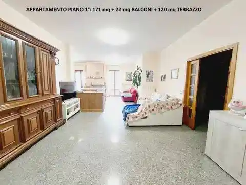Villa in vendita a Fermo