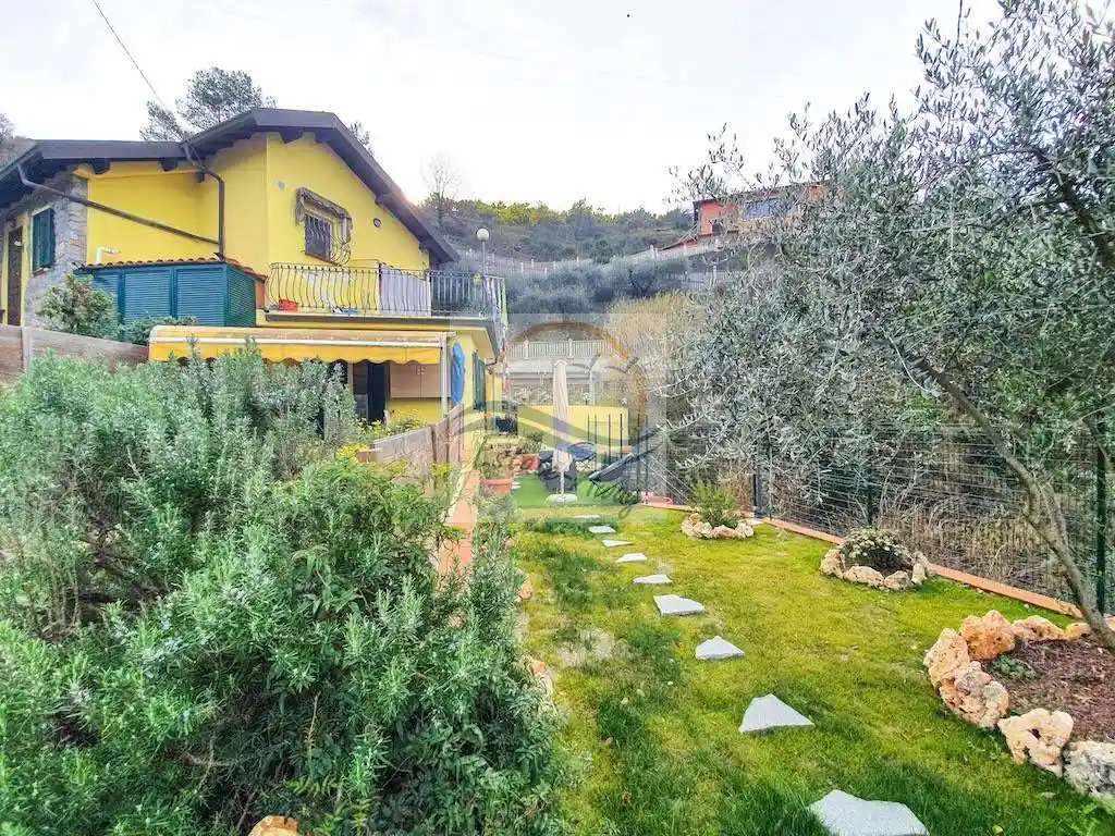 Villa in vendita a Soldano