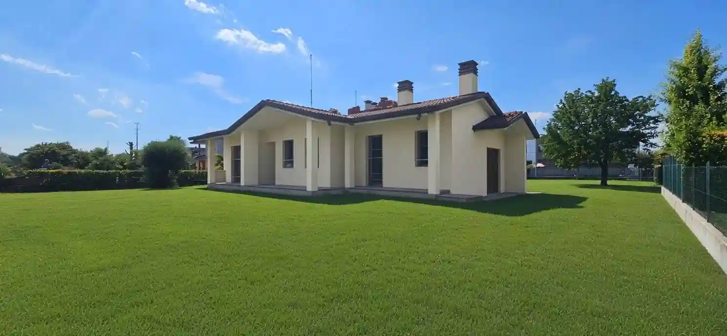 Villa - foto 2