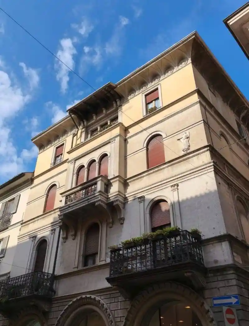 Appartamento in vendita a Pavia
