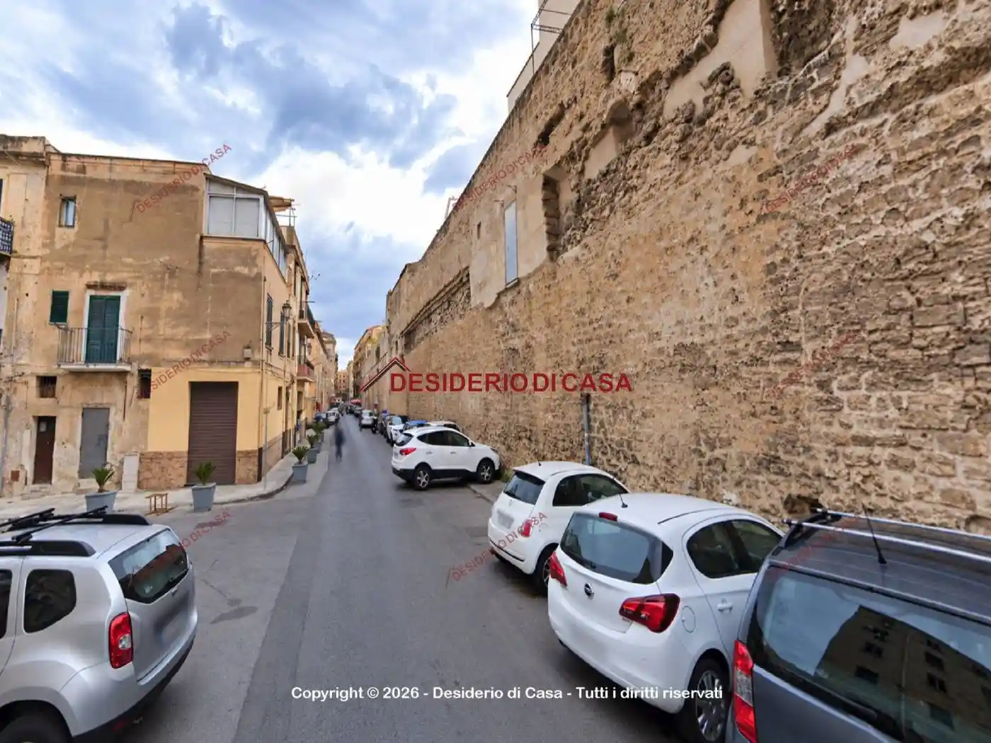 Palazzo - Edificio in vendita a Palermo