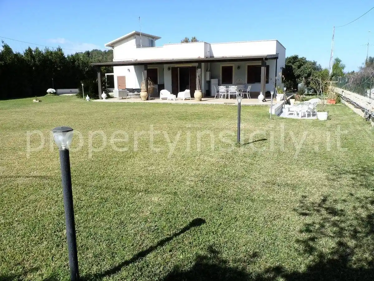 Villa in vendita a Siracusa