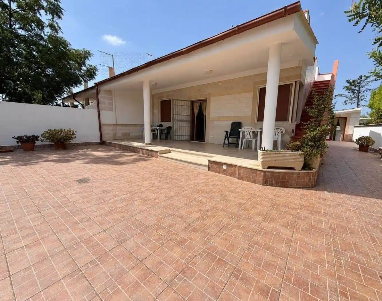 Villa in vendita a Lizzano