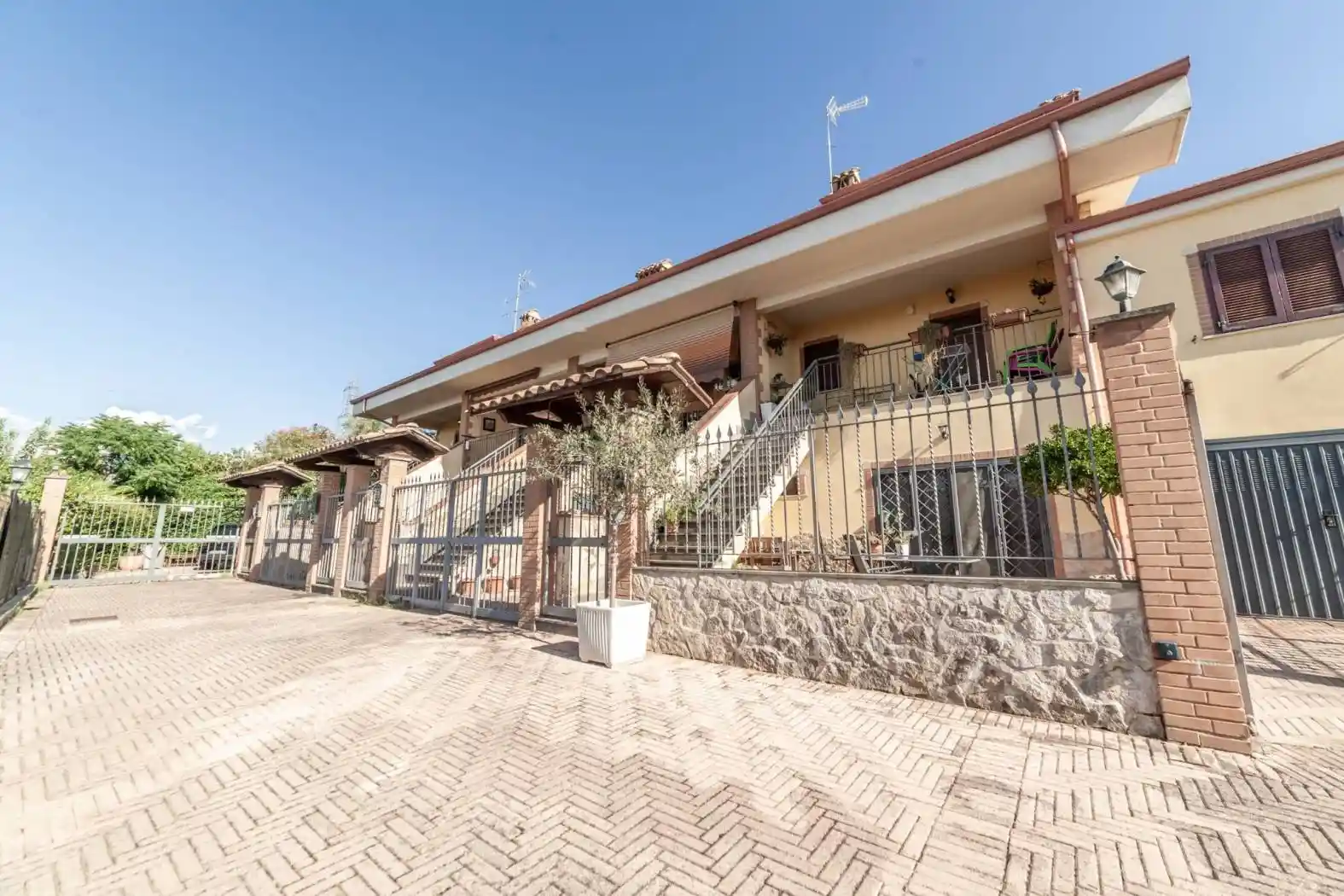 Villetta a schiera in vendita a Guidonia Montecelio