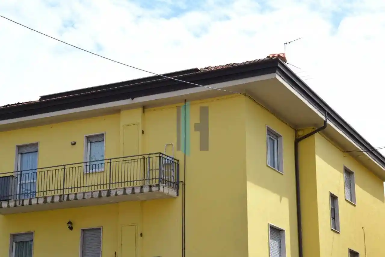 Appartamento in affitto a Curno