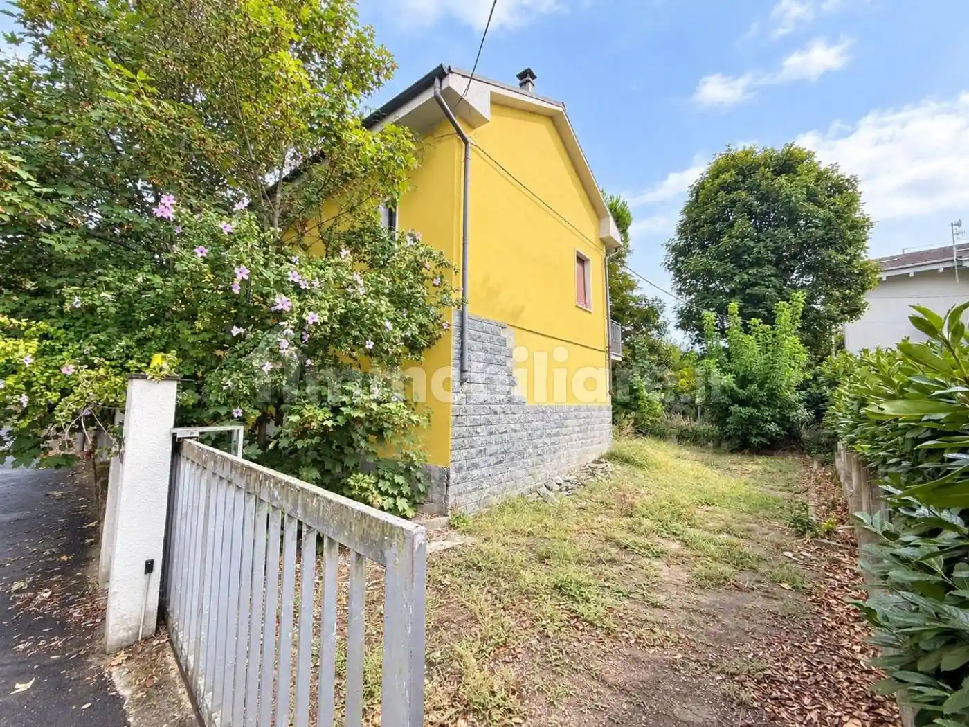 Villa in vendita a Canelli