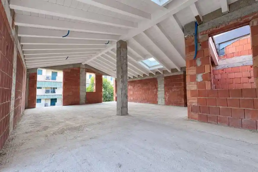 Appartamento in vendita a Verona