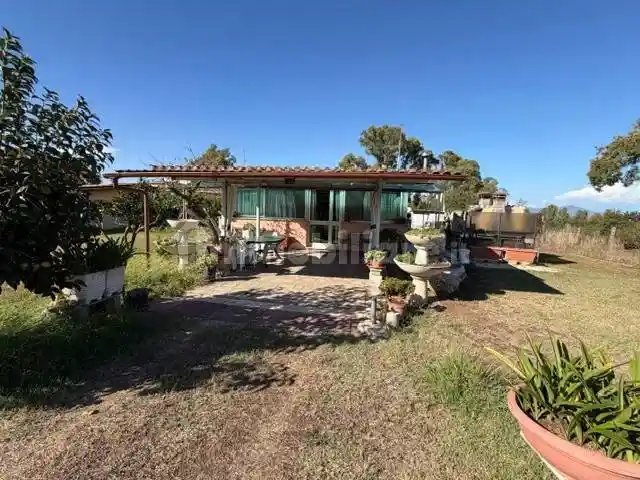Casa indipendente in vendita a Aprilia