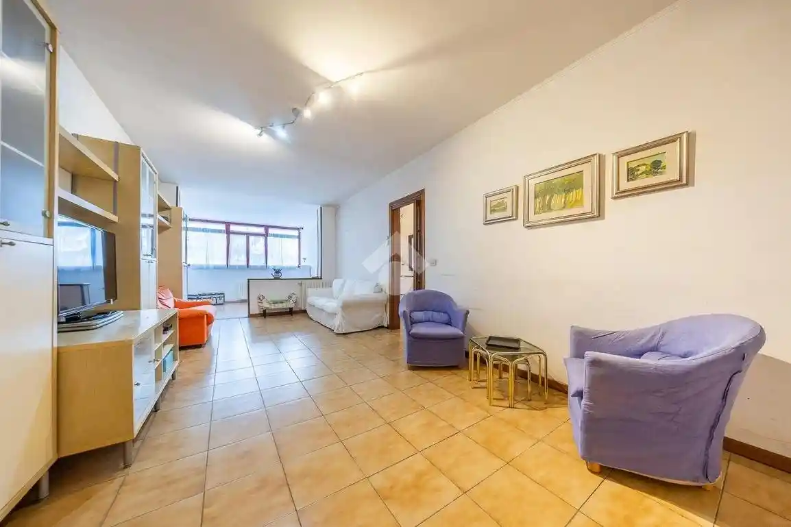 Appartamento in vendita a Guidonia Montecelio
