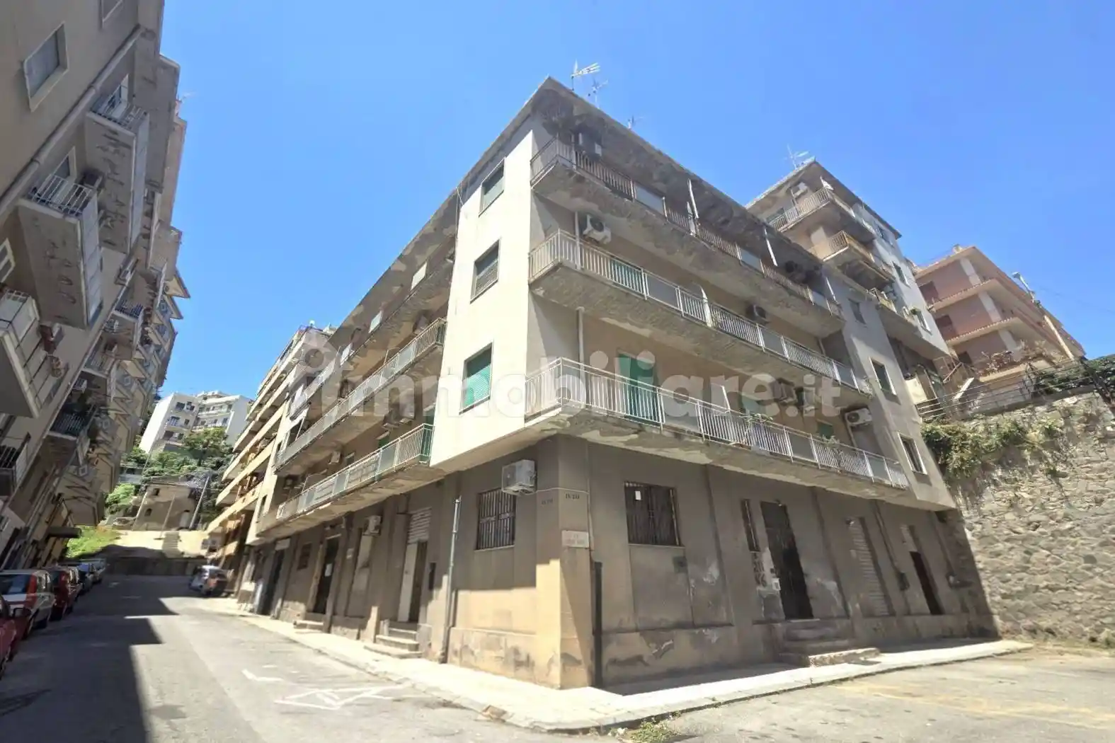 Appartamento in vendita a Messina