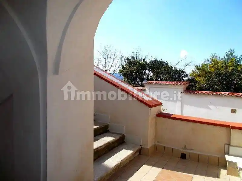 Casa indipendente in affitto a Santa Maria a Vico