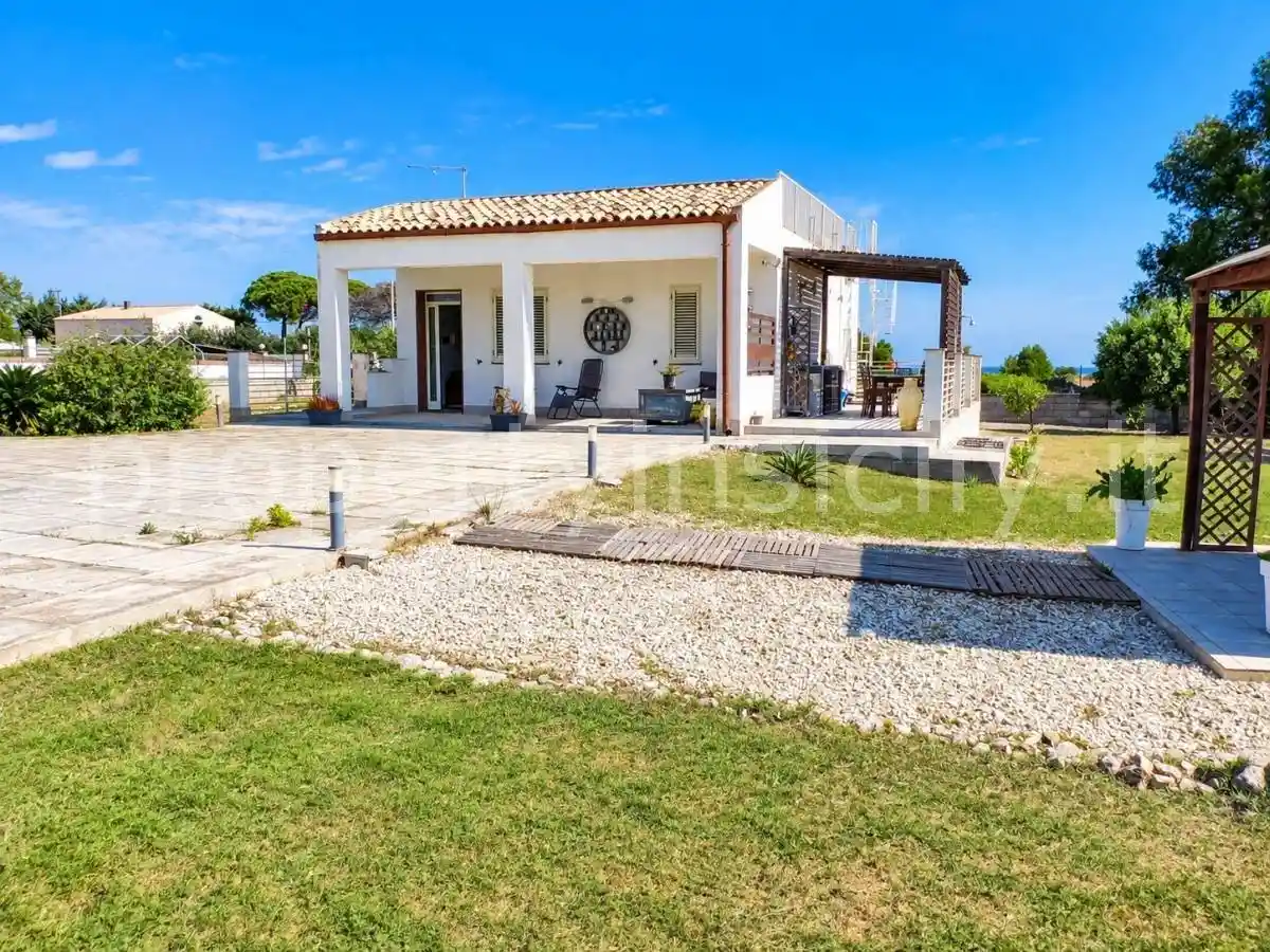 Villa in vendita a Siracusa