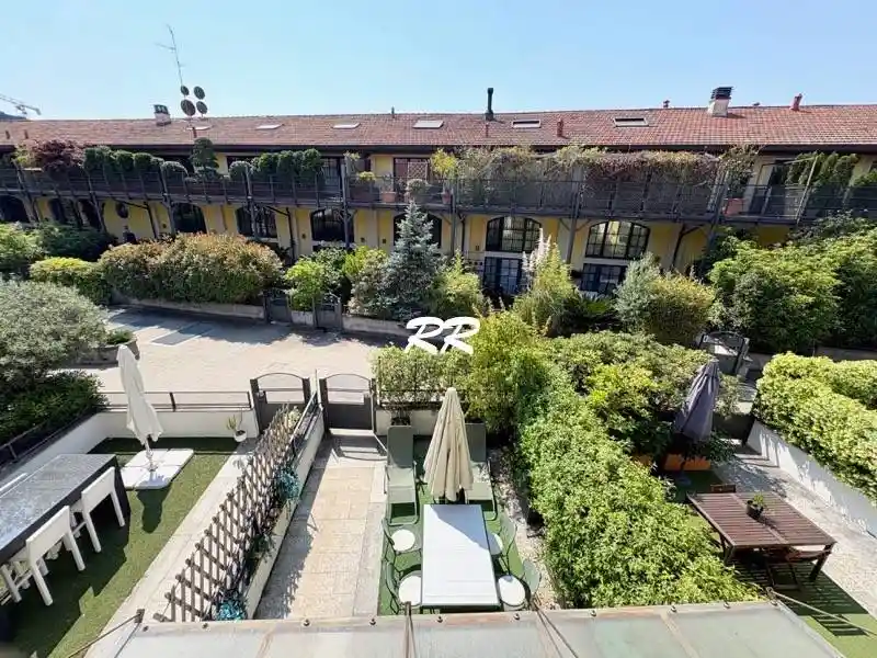 Villetta a schiera in vendita a Milano
