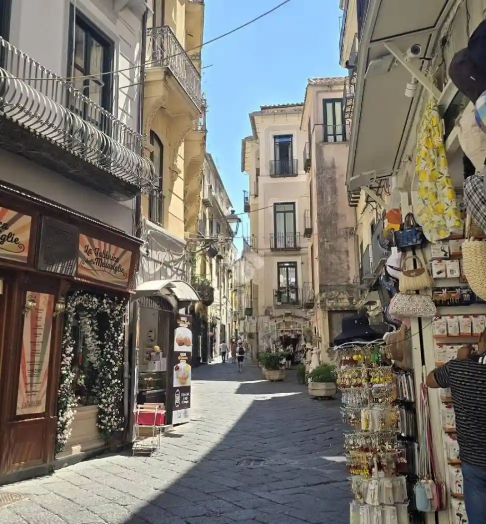 Appartamento in vendita a Salerno