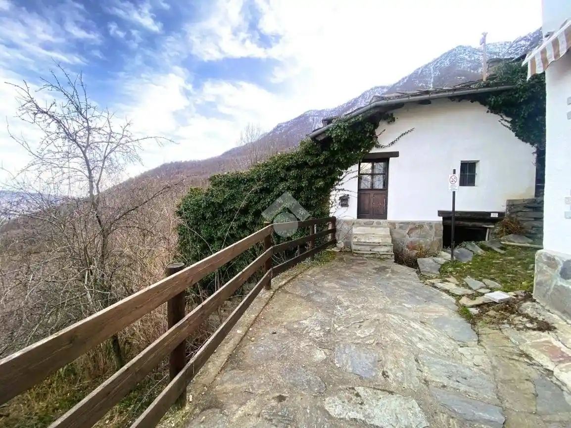 Rustico - Casale in vendita a Inverso Pinasca