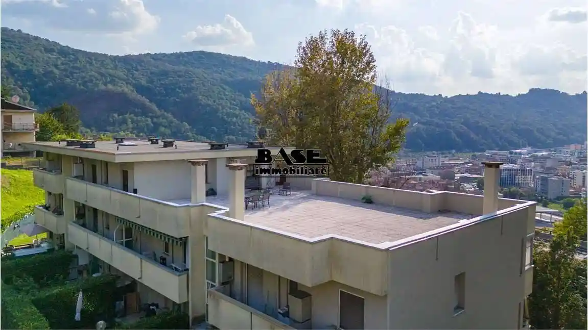 Appartamento in vendita a Como