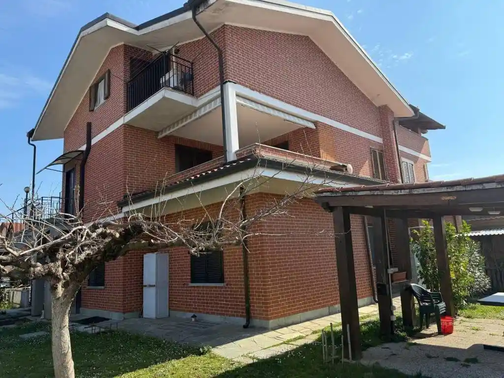 Villa in vendita a Rivalta di Torino