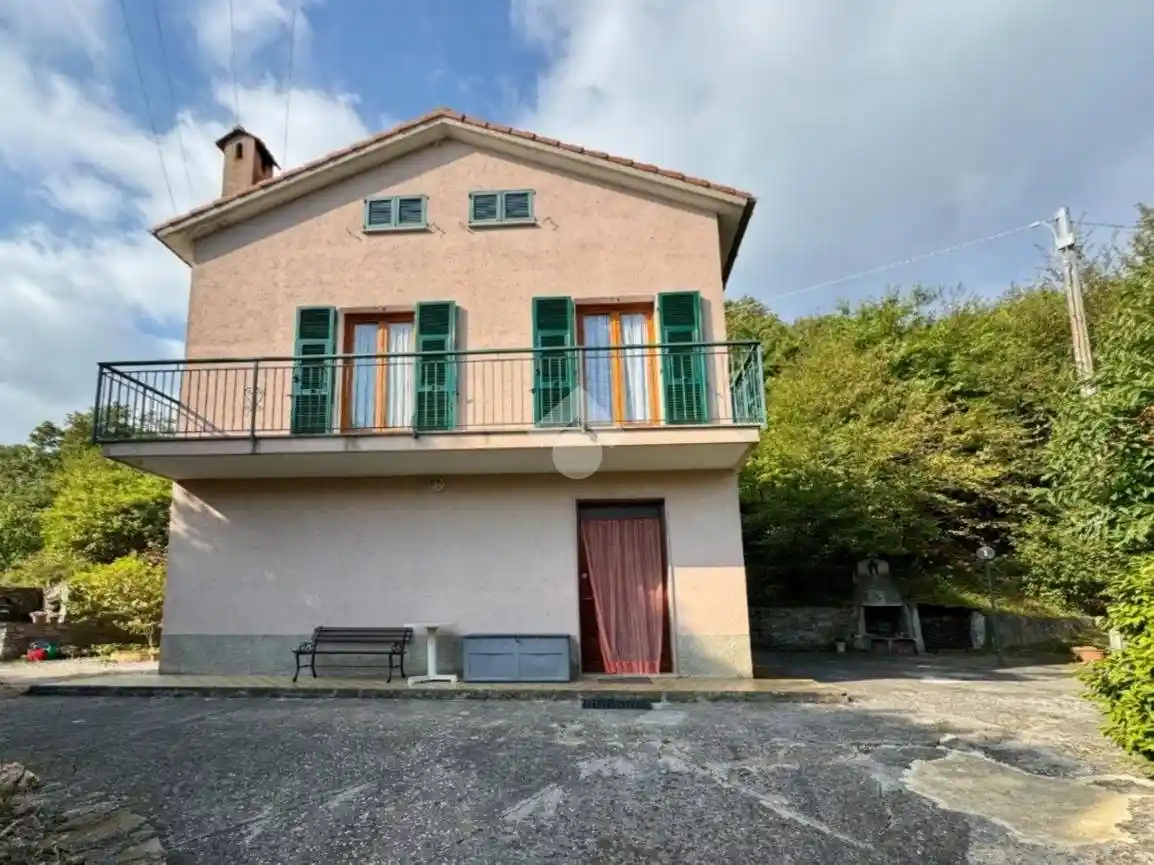 Villa in vendita a Noli