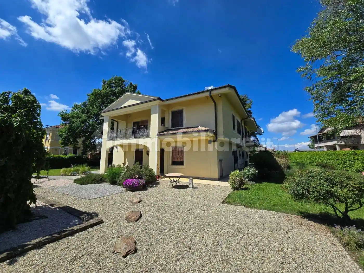 Villa in vendita a Caramagna Piemonte