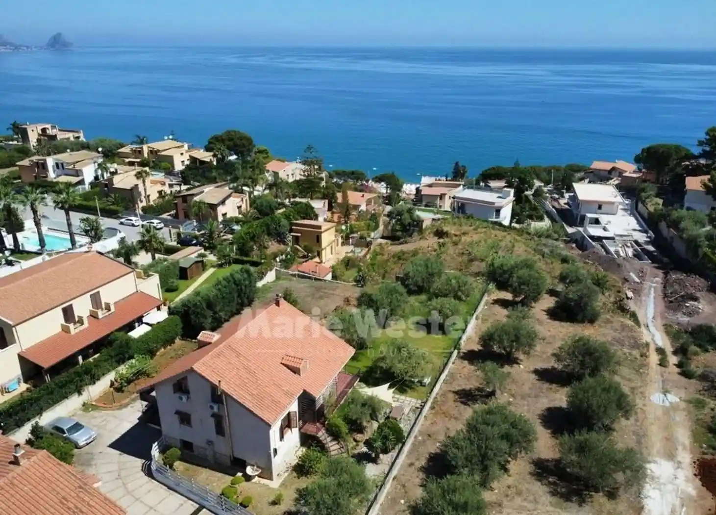 Villa in vendita a Altavilla Milicia