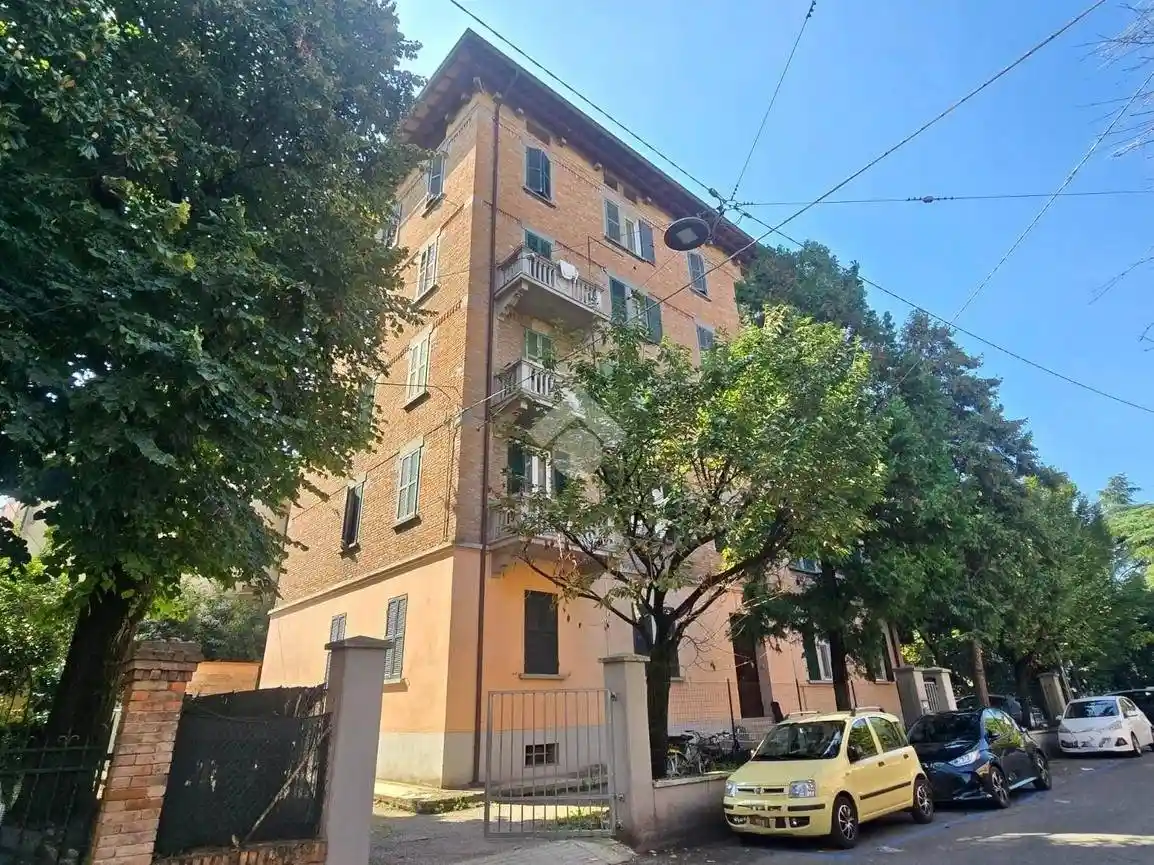 Appartamento in vendita a Reggio Emilia