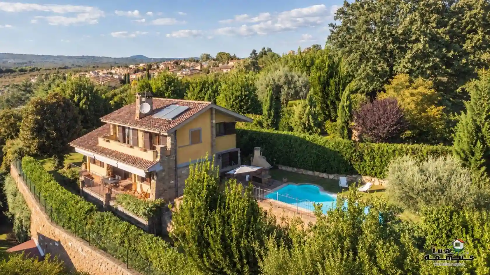 Villa - foto 2