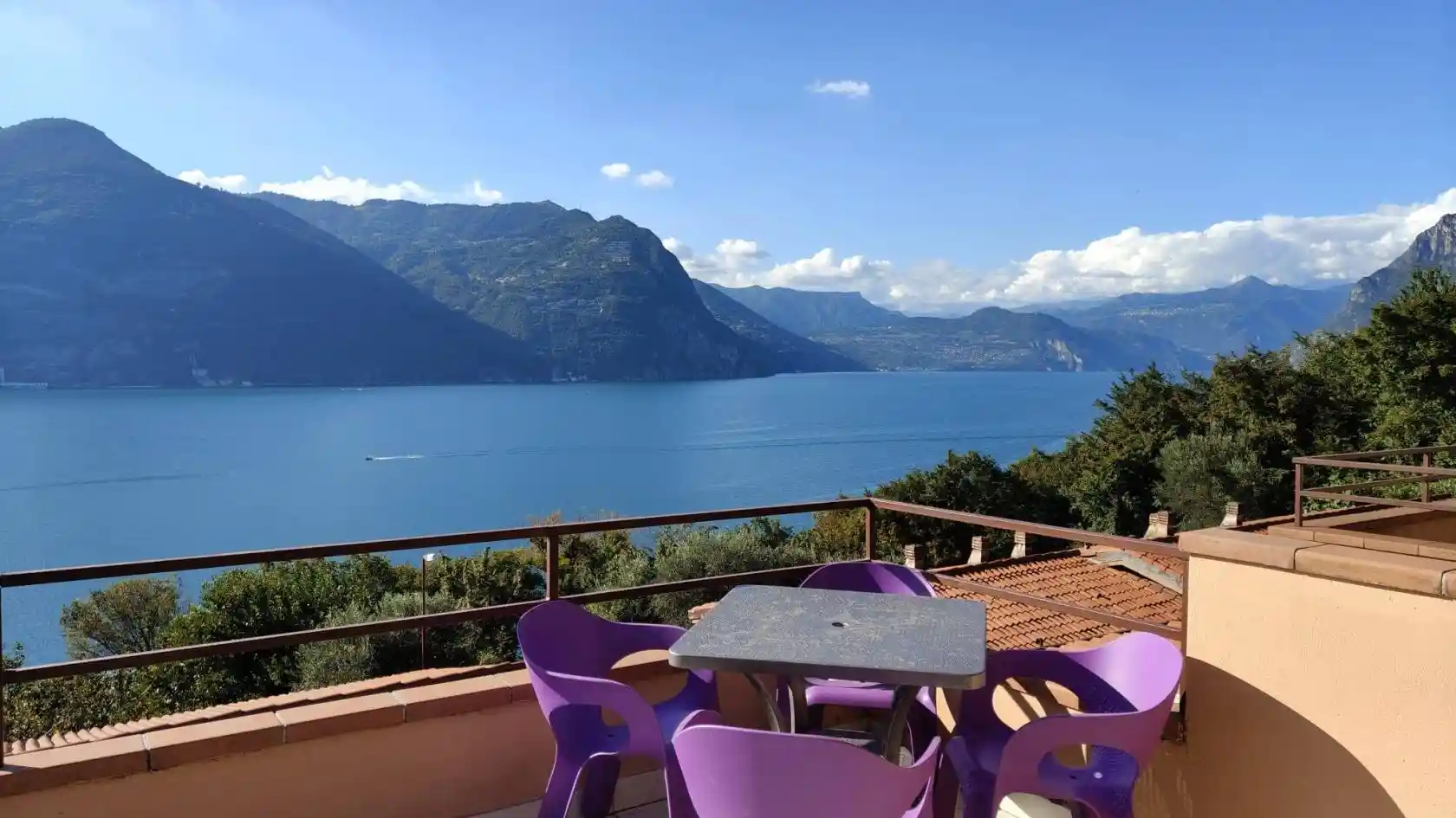 Appartamento in affitto a Monte Isola