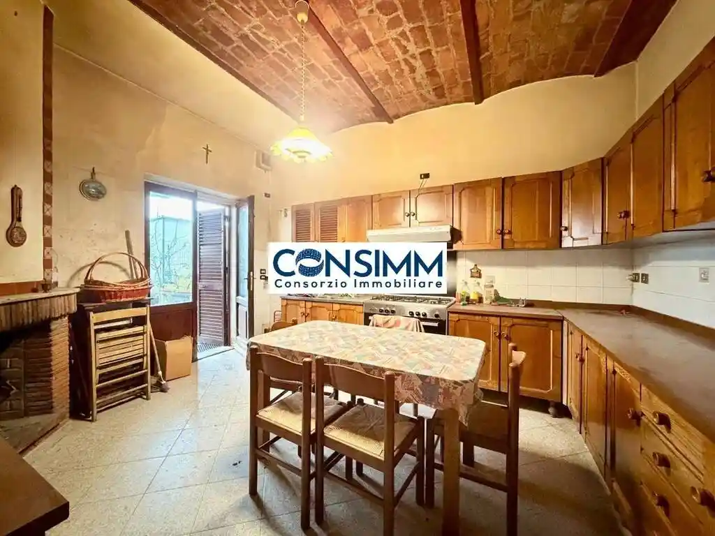 Casa indipendente in vendita a Quarrata
