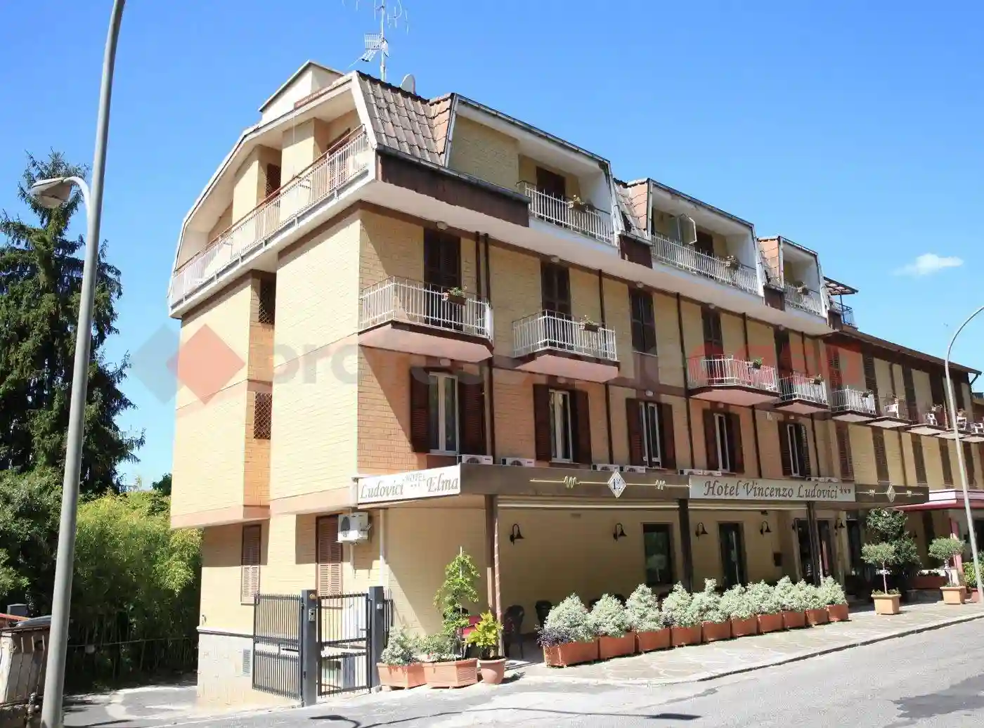 Palazzo - Edificio - foto 2