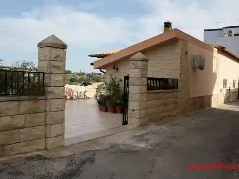 Villa in vendita a Ispica