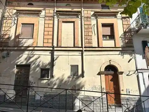 Villa in vendita a Torino di Sangro