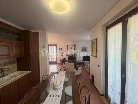 Appartamento in vendita a Casole d'Elsa