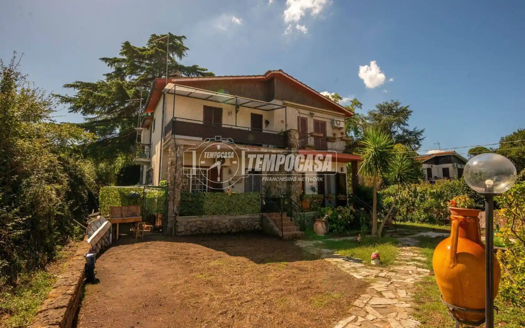 Appartamento in vendita a Anguillara Sabazia