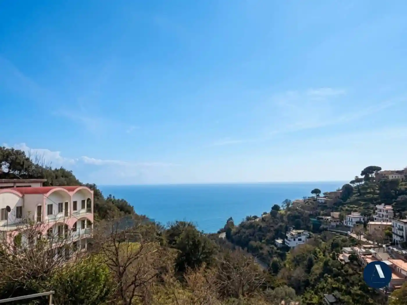 Appartamento in vendita a Vietri sul Mare