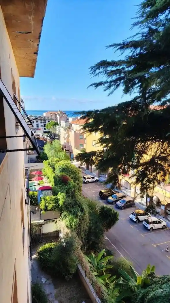 Appartamento in vendita a Imperia
